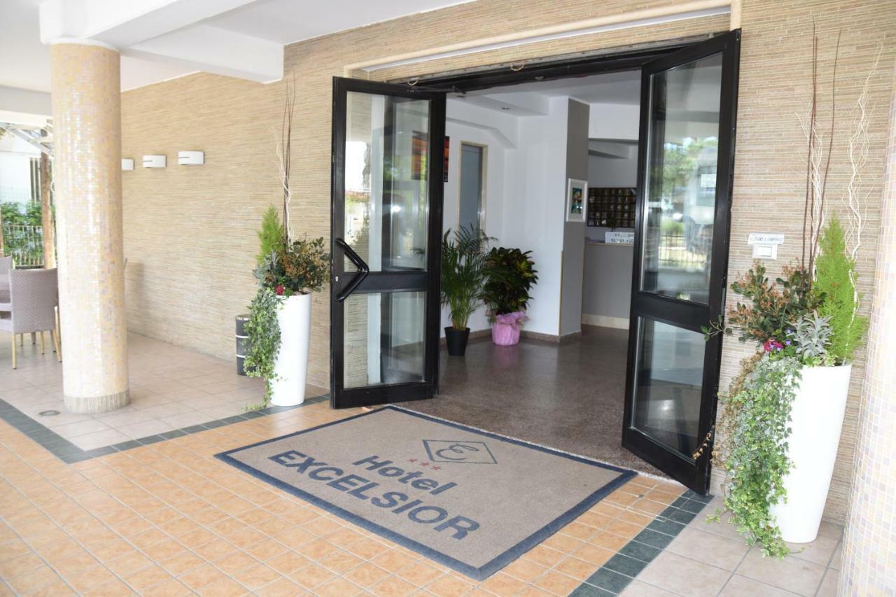 Hotel Excelsior Montesilvano Exterior foto